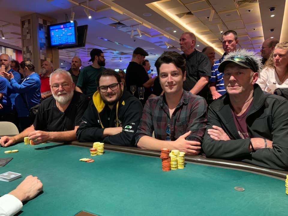 Chris Smitton deaf poker player